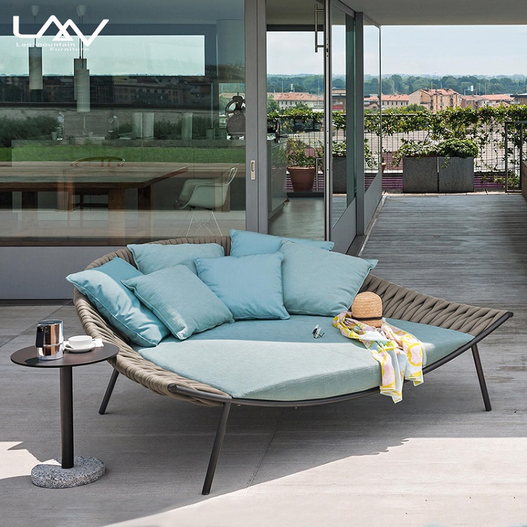 Furnitur tempat tidur siang an - Outdoor Daybed Furniture ulasan dan harga