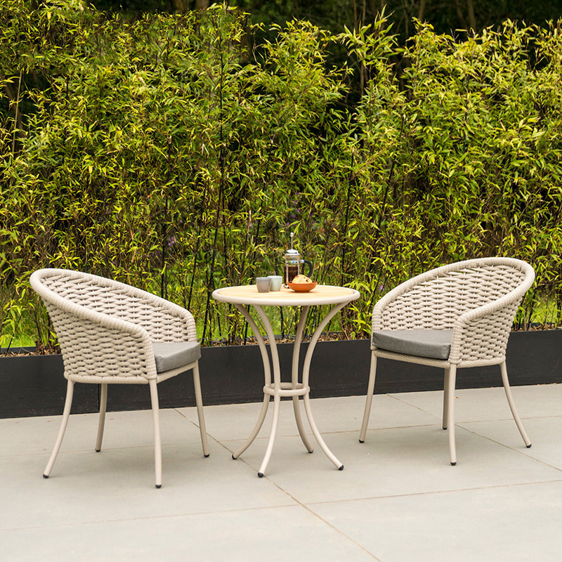 Furnitur rekreasi luar ruangan - Outdoor Furniture Ofo ulasan dan harga